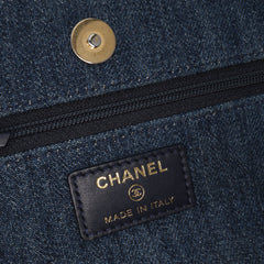 Denim Stitched 19 Flap Wallet On Chain