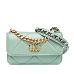 Quilted Lambskin 19 Wallet on Chain