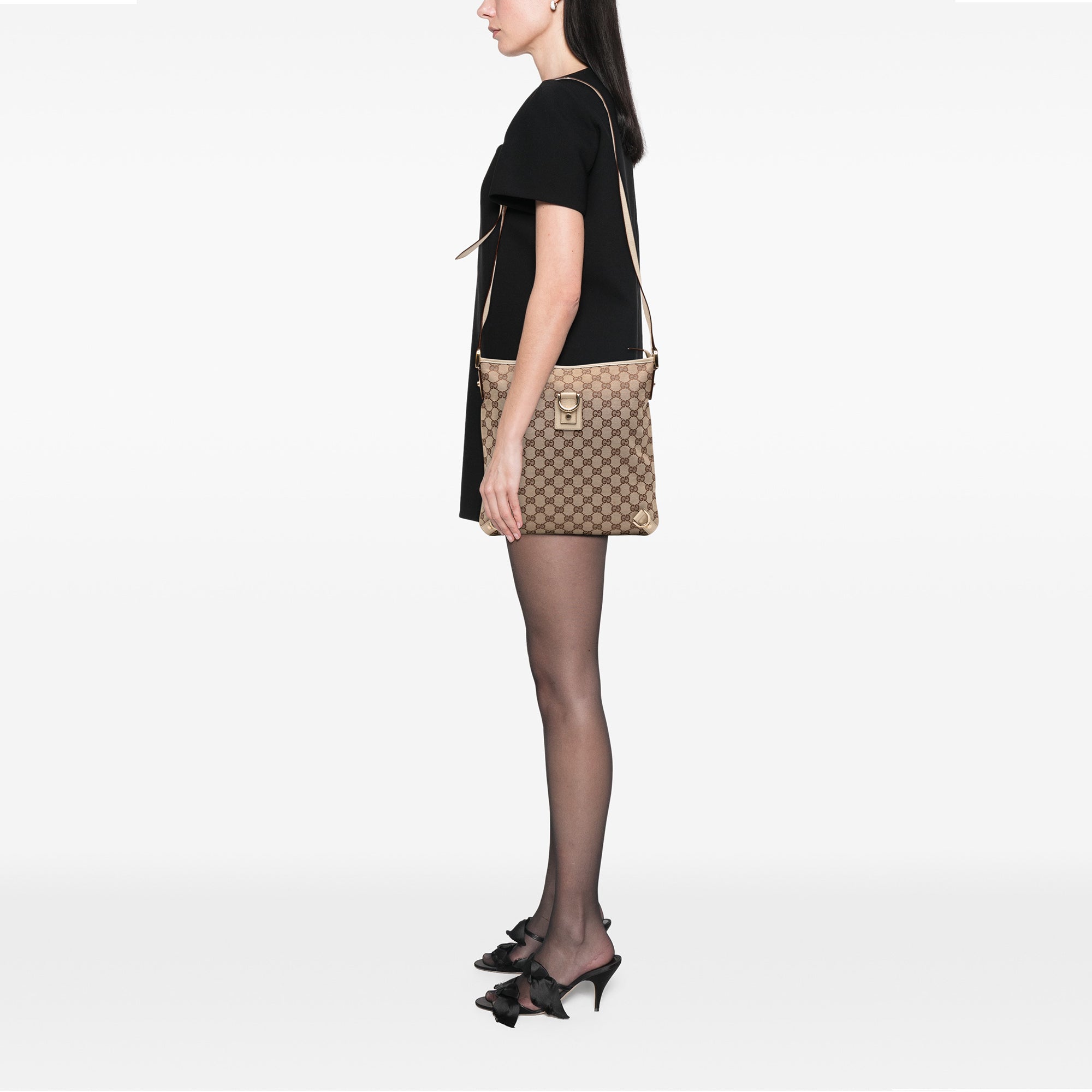 GG Canvas Abbey D Ring Crossbody