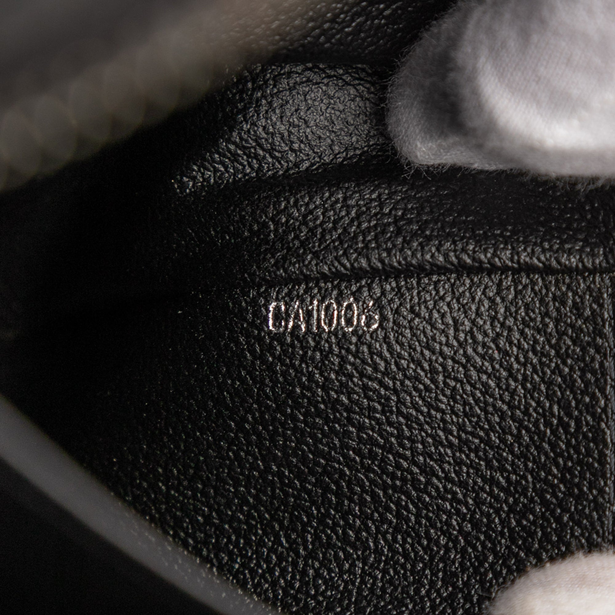 Taiga Toiletry Pouch GM