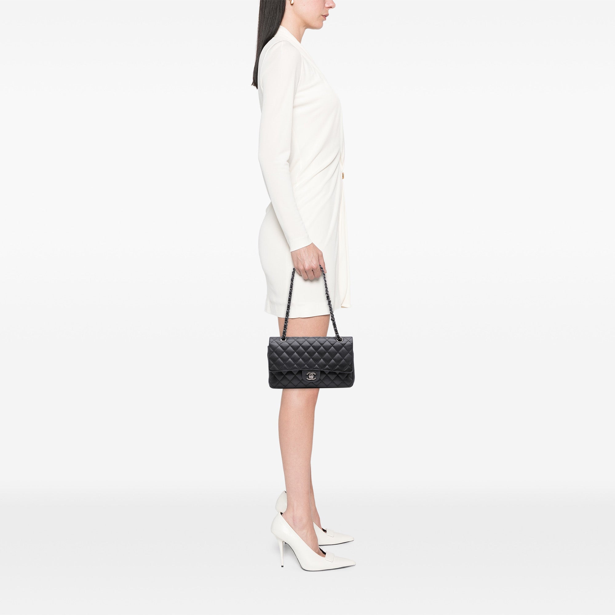 Medium Classic Caviar Double Flap