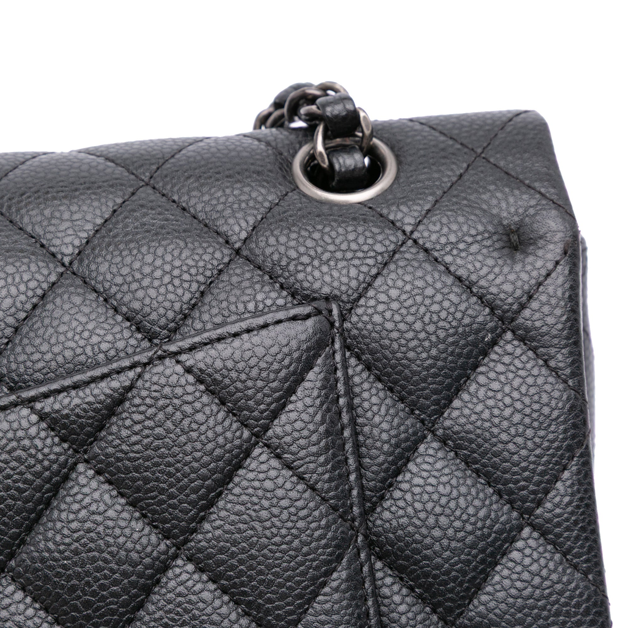 Medium Classic Caviar Double Flap