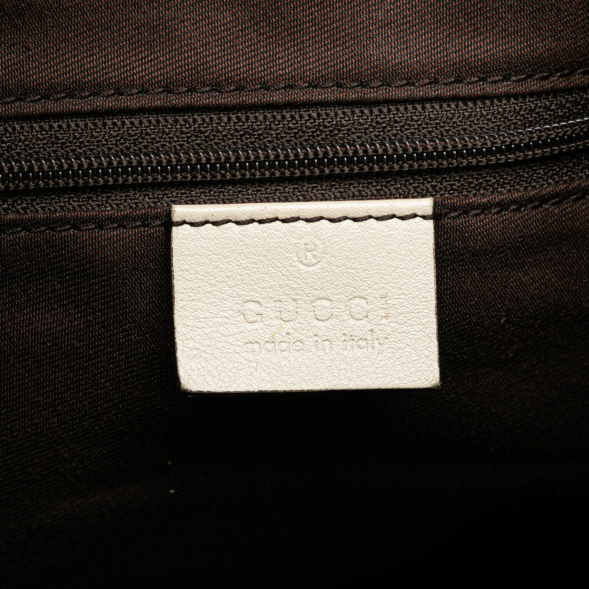 Medium GG Canvas Sukey Shoulder Bag