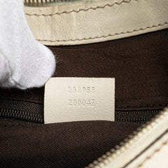 Medium GG Canvas Sukey Shoulder Bag