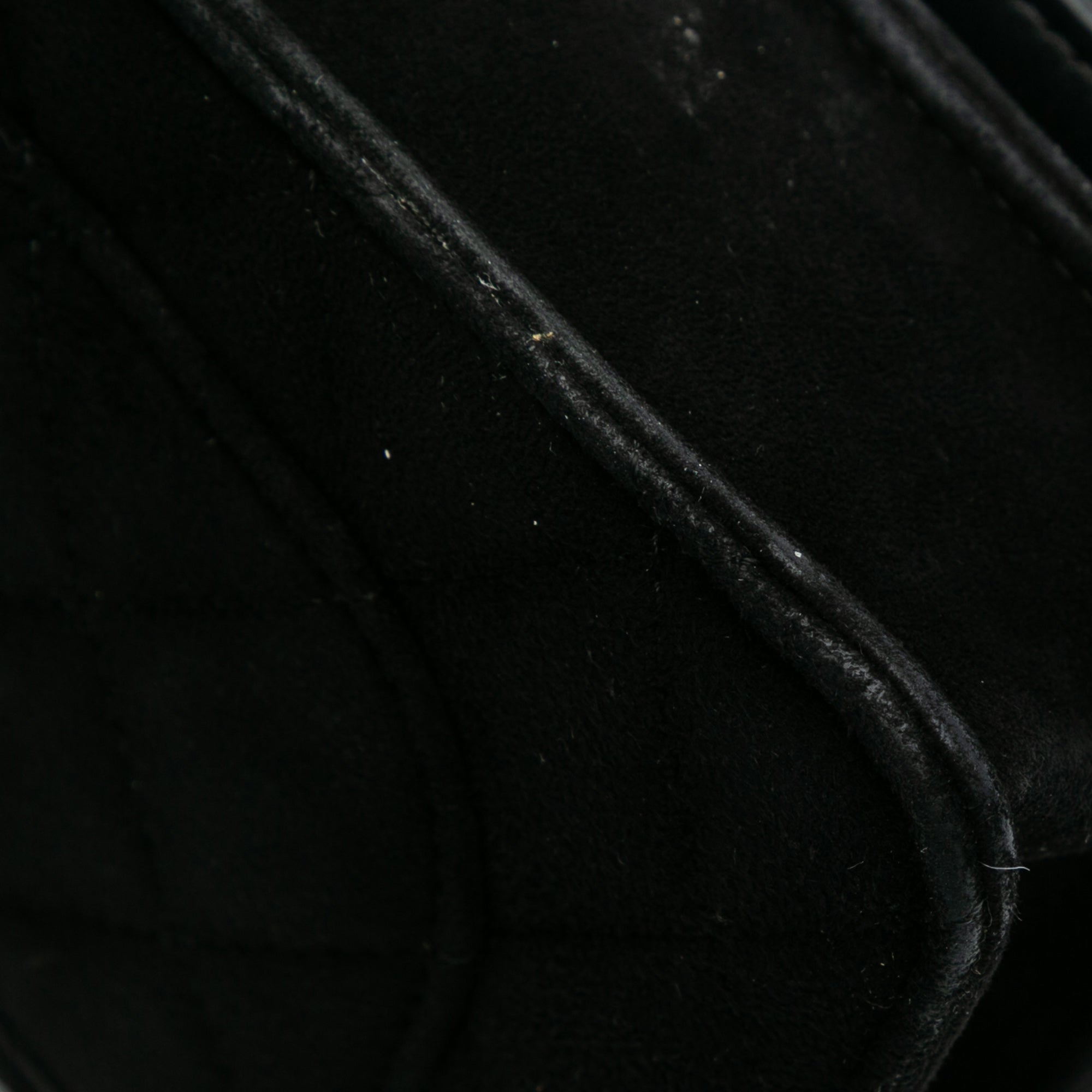 Quilted Suede Cocostellar Wallet on Chain