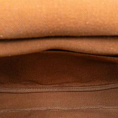 Monogram Saumur 25