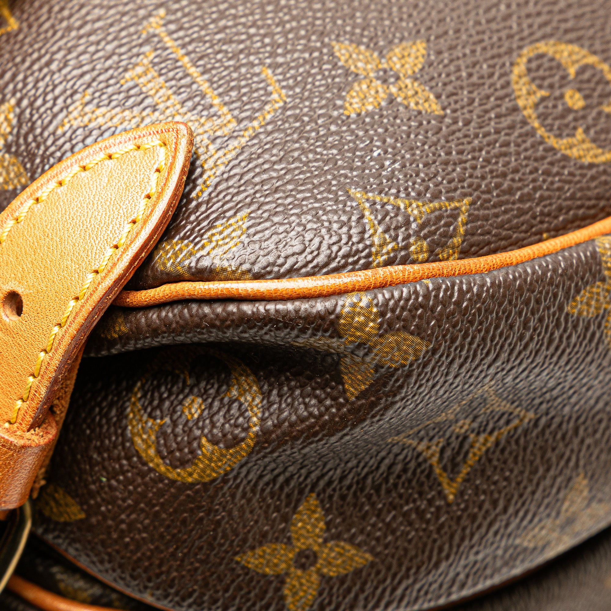 Monogram Saumur 25