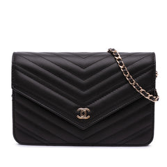 Goatskin Chevron Statement Wallet On Chain