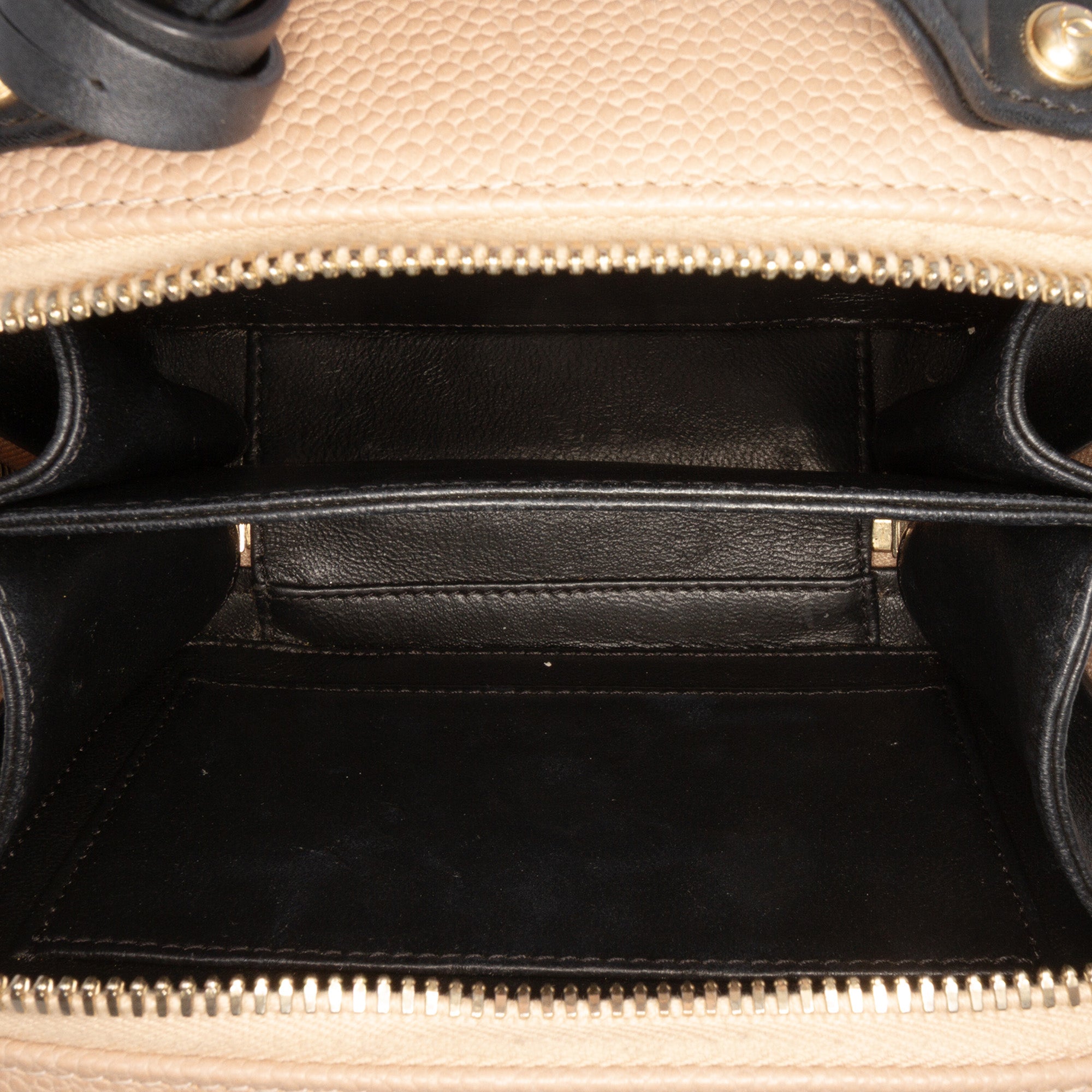 Small Caviar CC Filigree Vanity Case