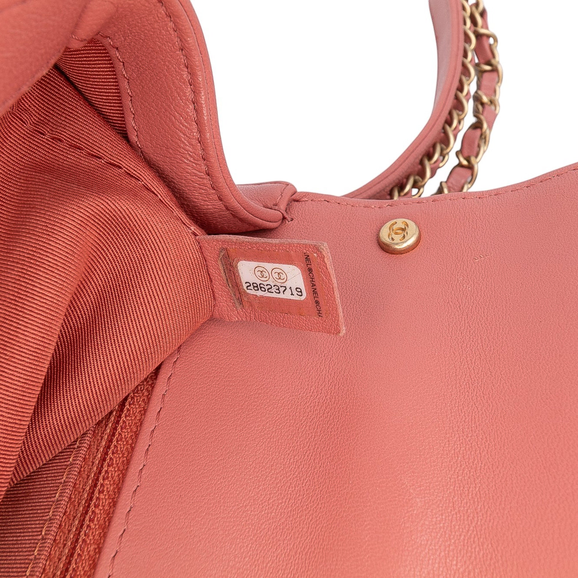 Quilted Lambskin Chain Infinity Top Handle Bag