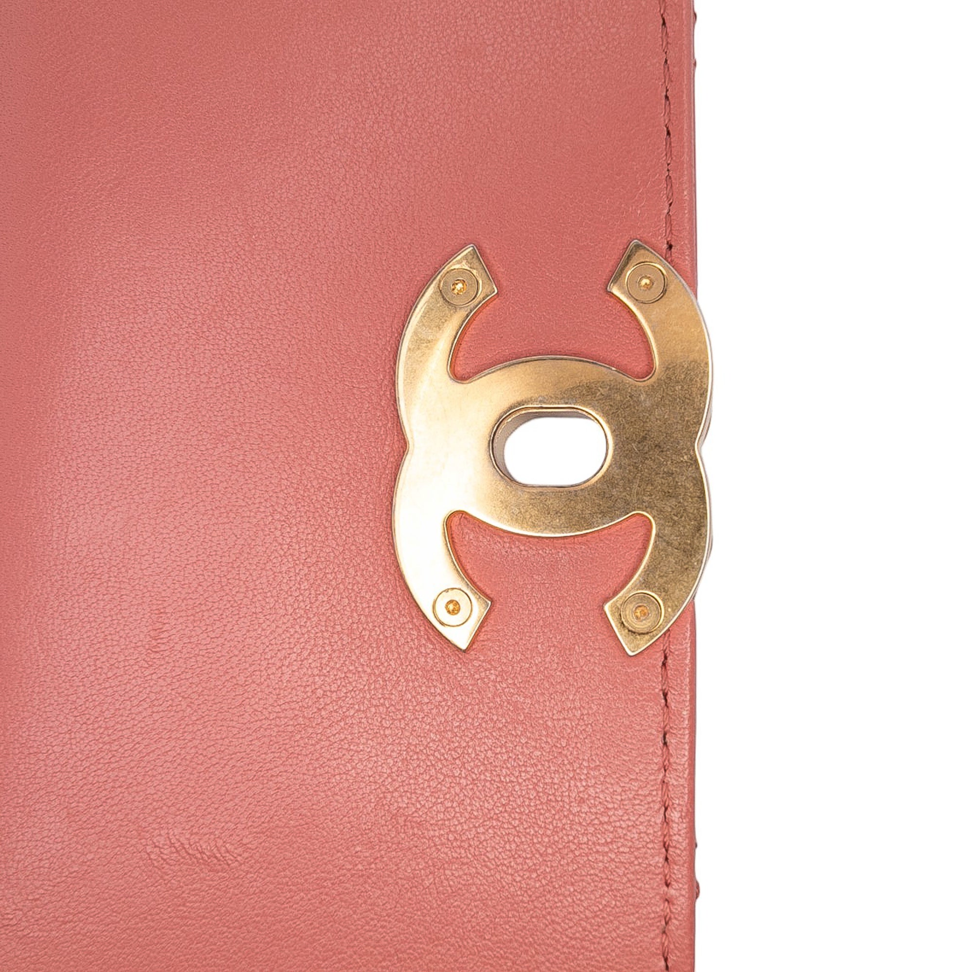 Quilted Lambskin Chain Infinity Top Handle Bag