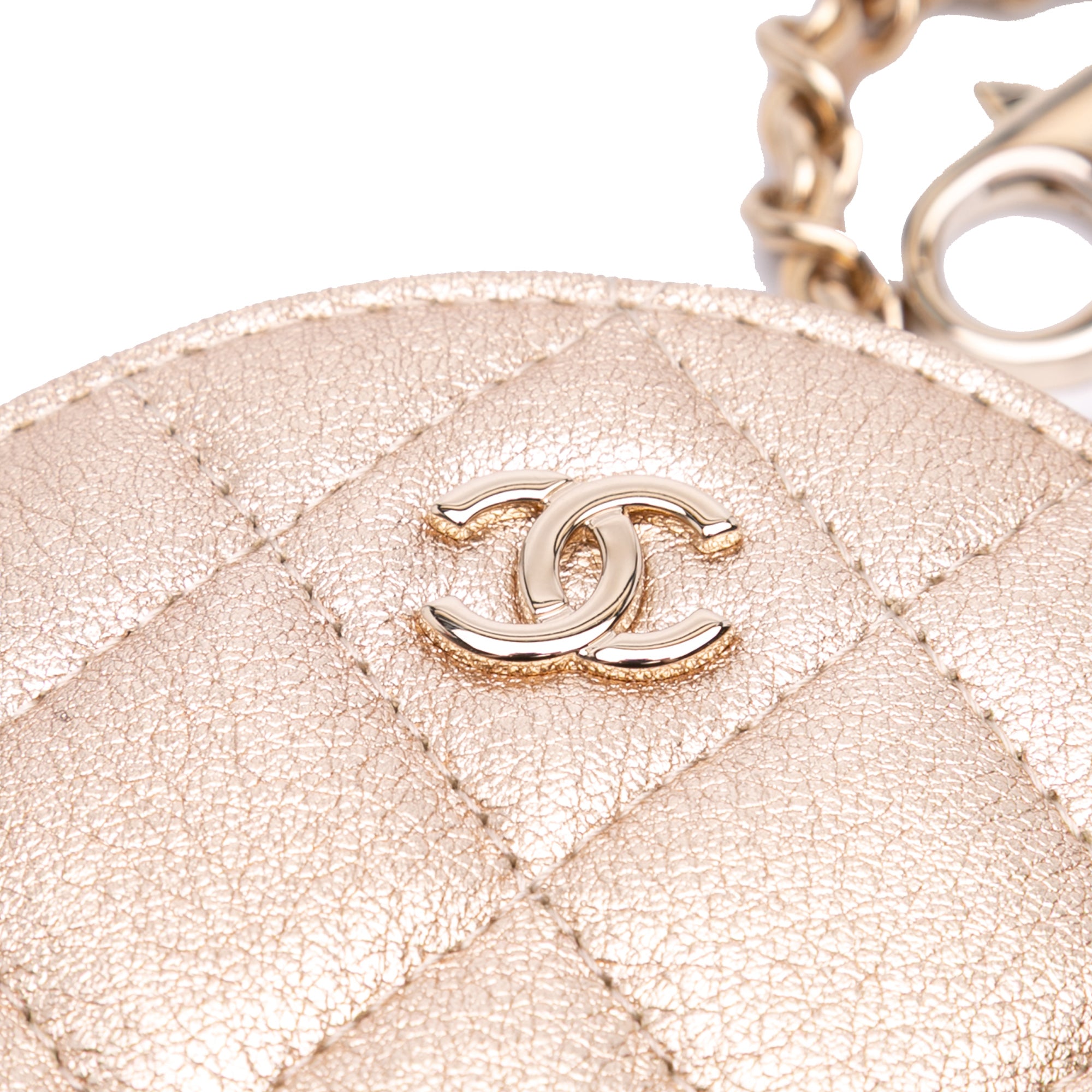 Metallic Quilted Lambskin Round Clip On Coin Purse Airpods Case