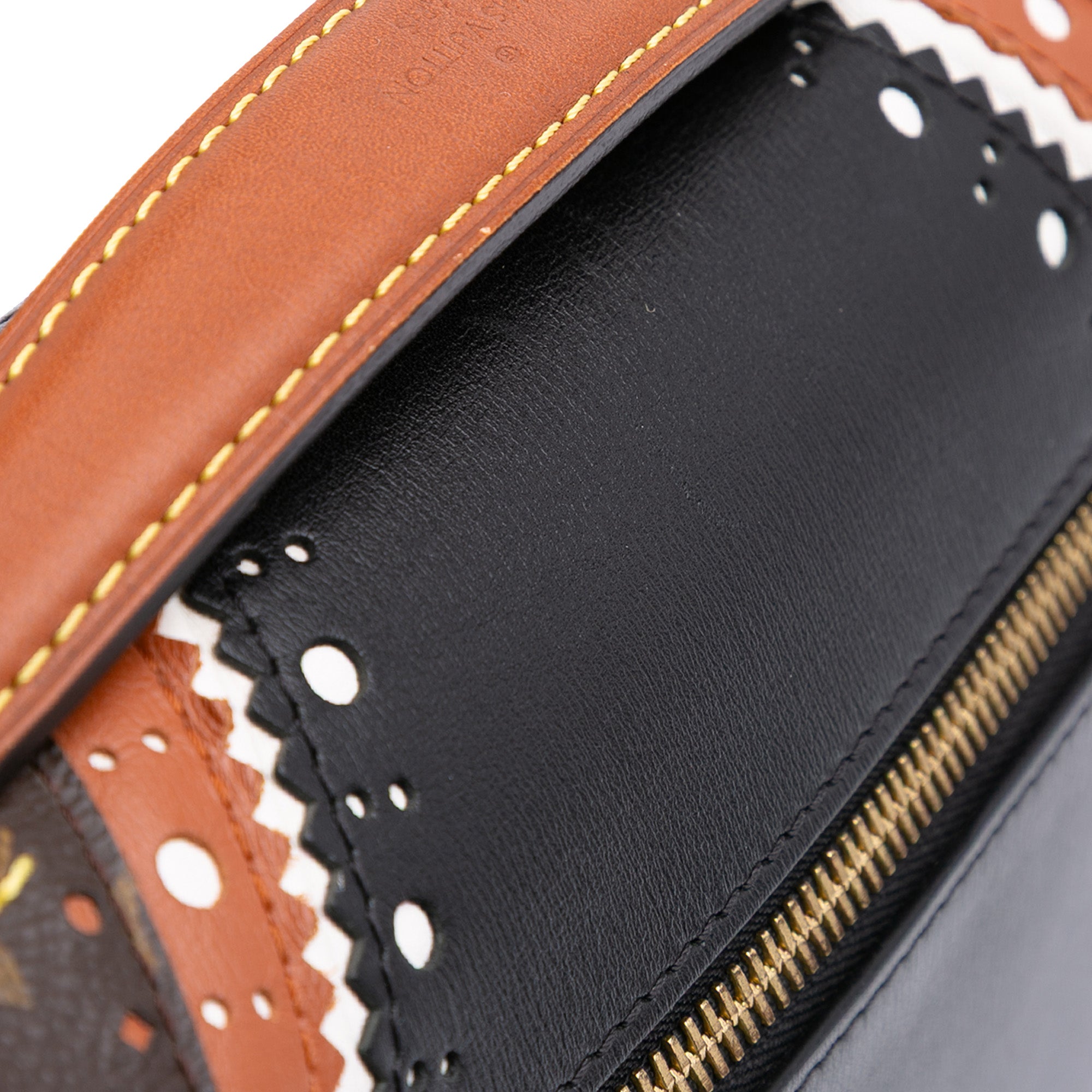Monogram Brogue Pochette Metis