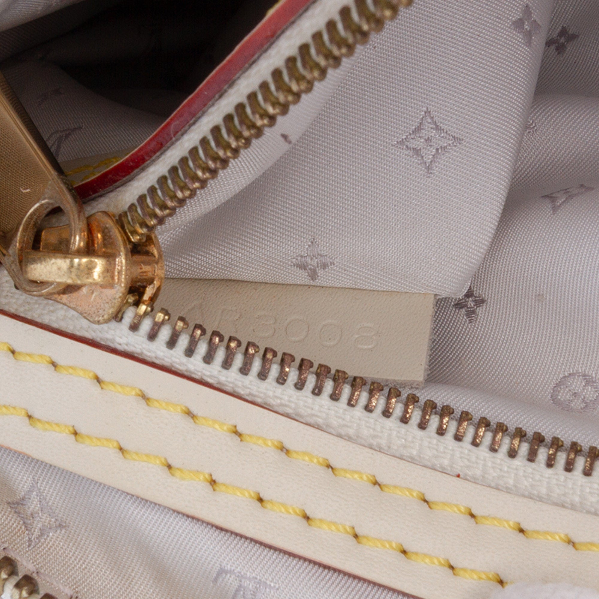 Suhali Lockit Clutch