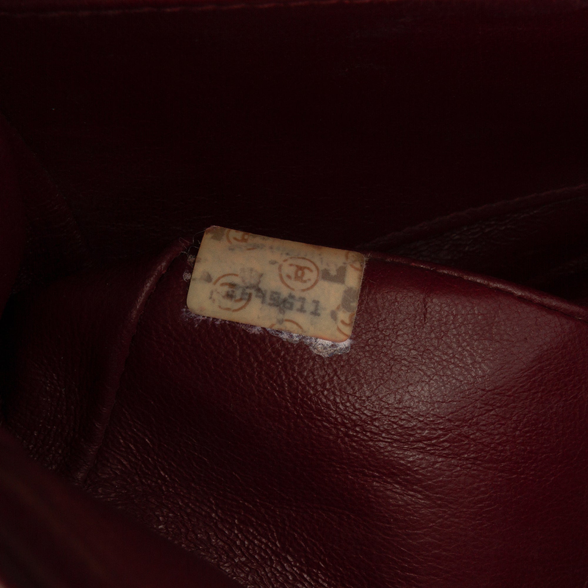 Medium Classic Lambskin Double Flap