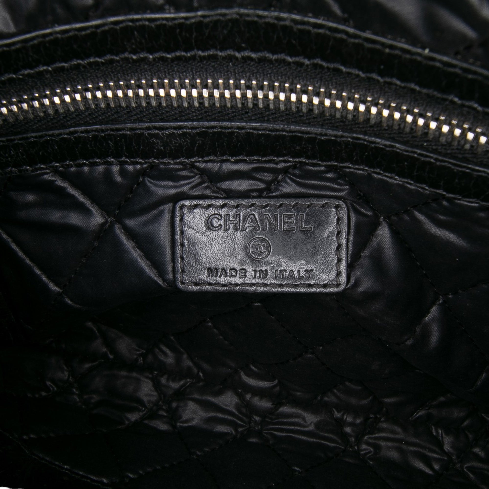 Lambskin Votez Coco Clutch