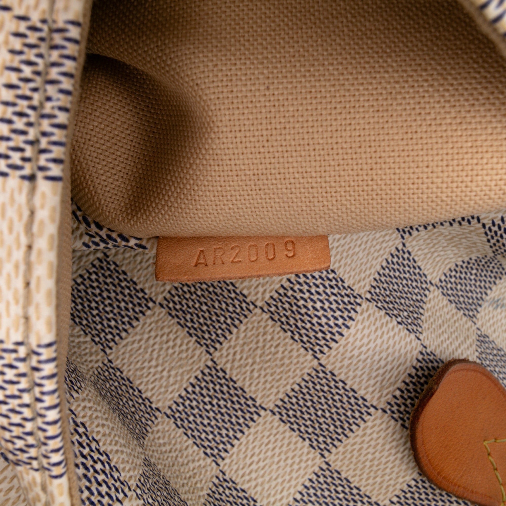 Damier Azur Totally PM