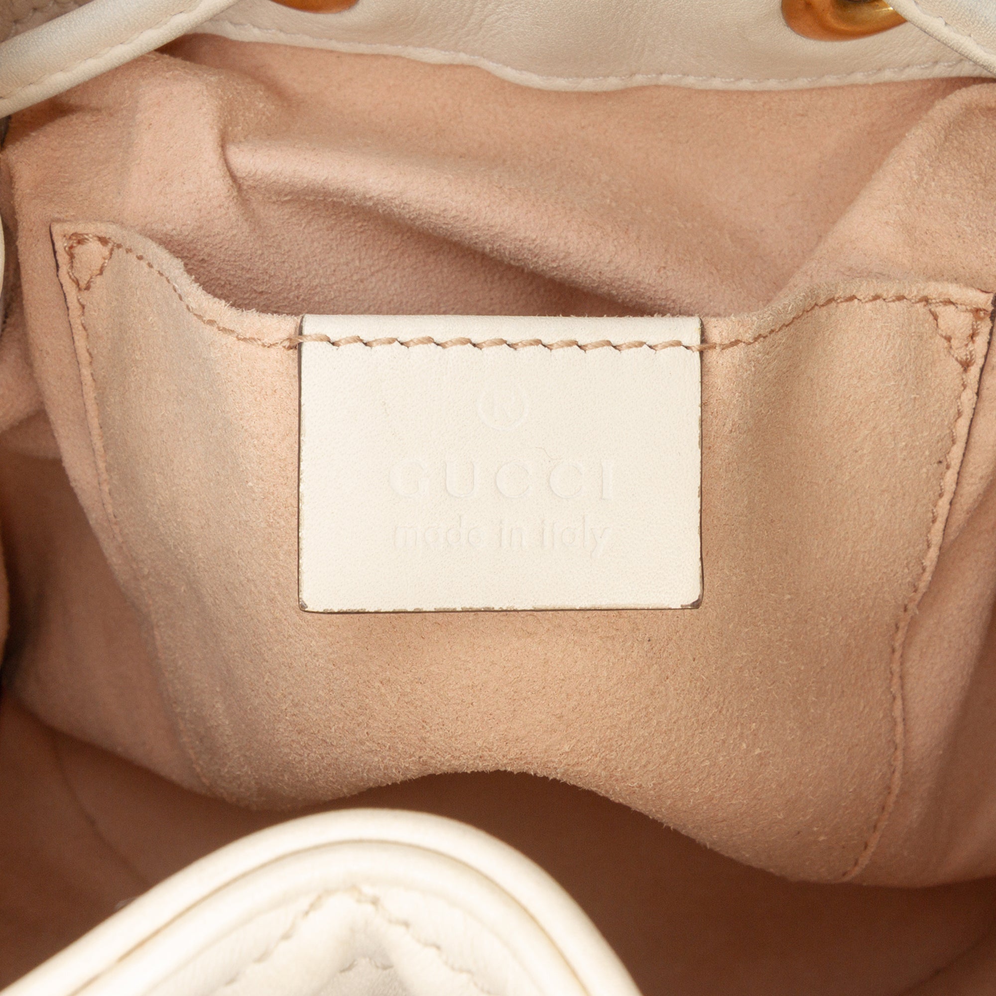 GG Marmont Matelasse Leather Bucket Bag