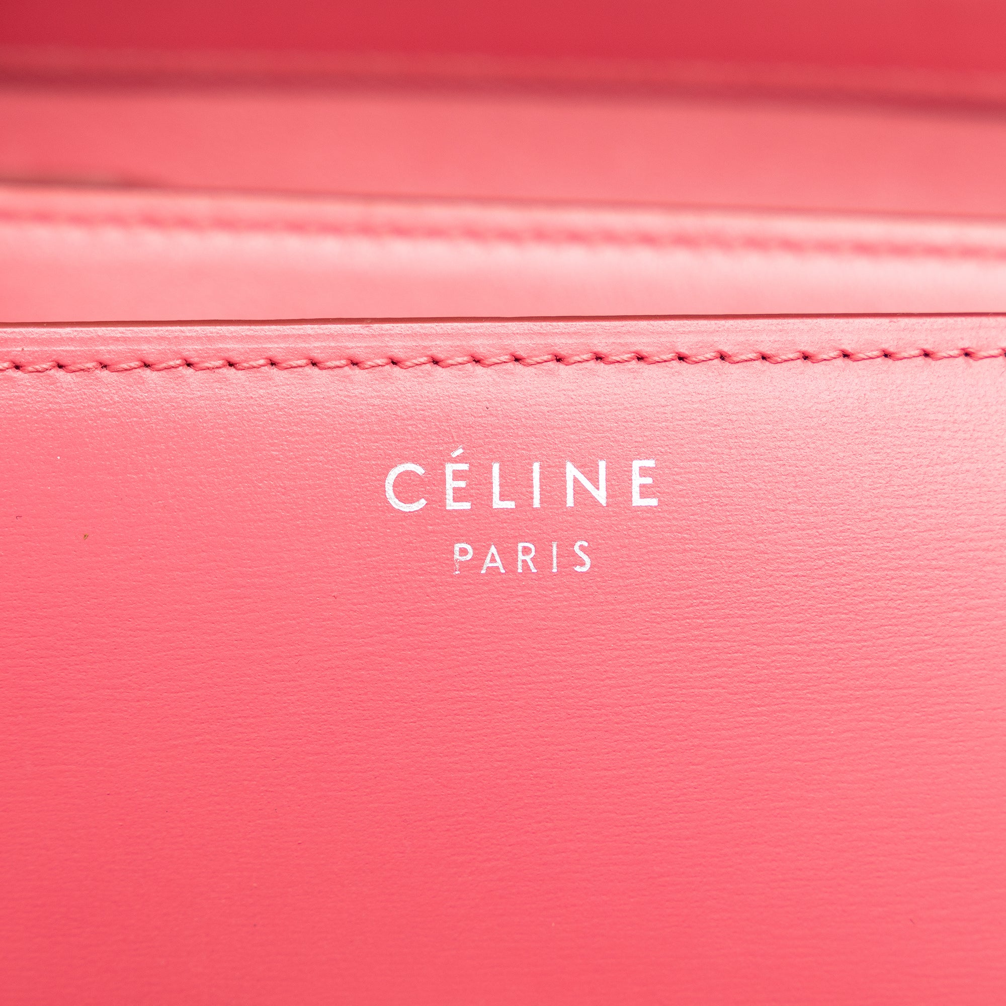 Medium Calfskin Classic Box