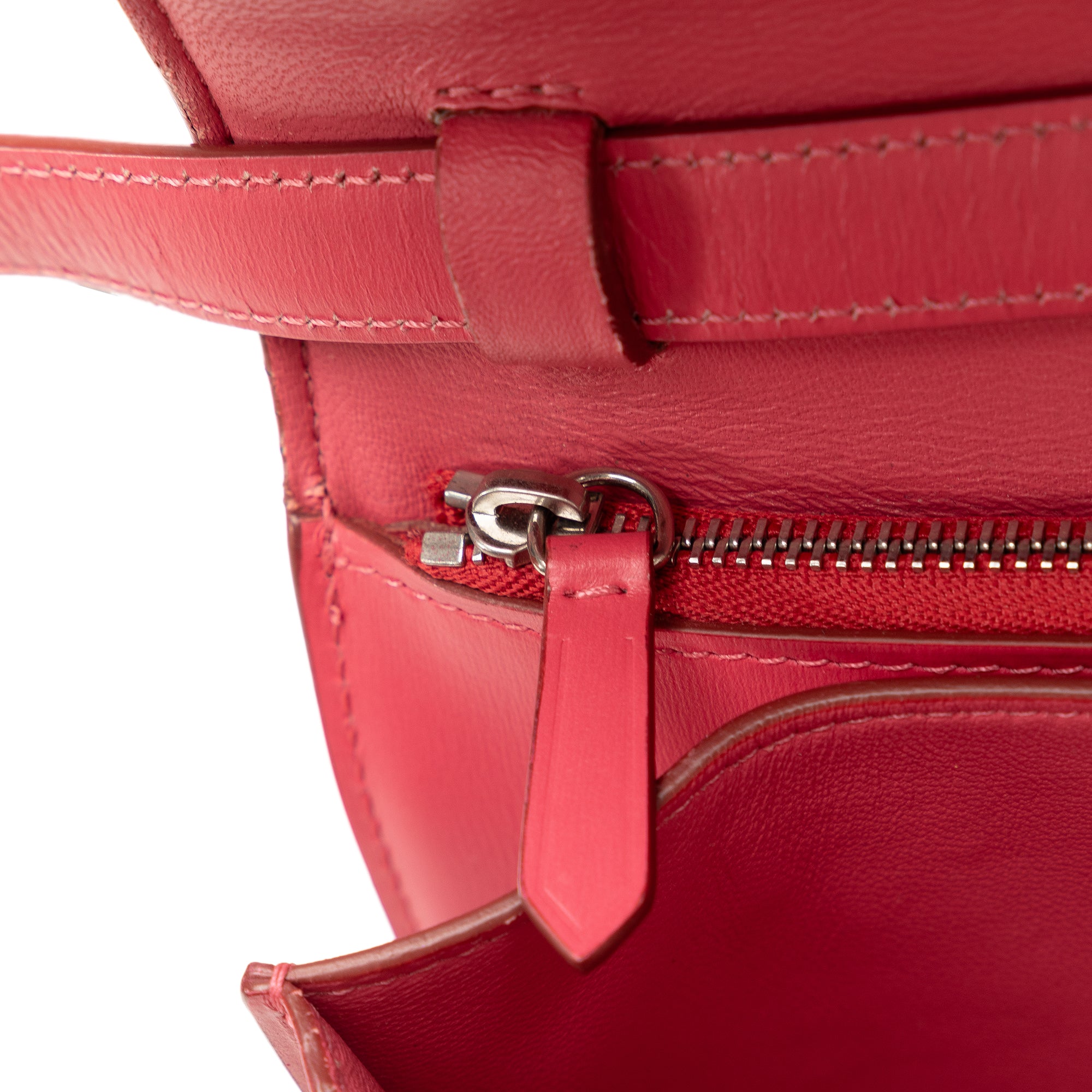 Medium Calfskin Classic Box