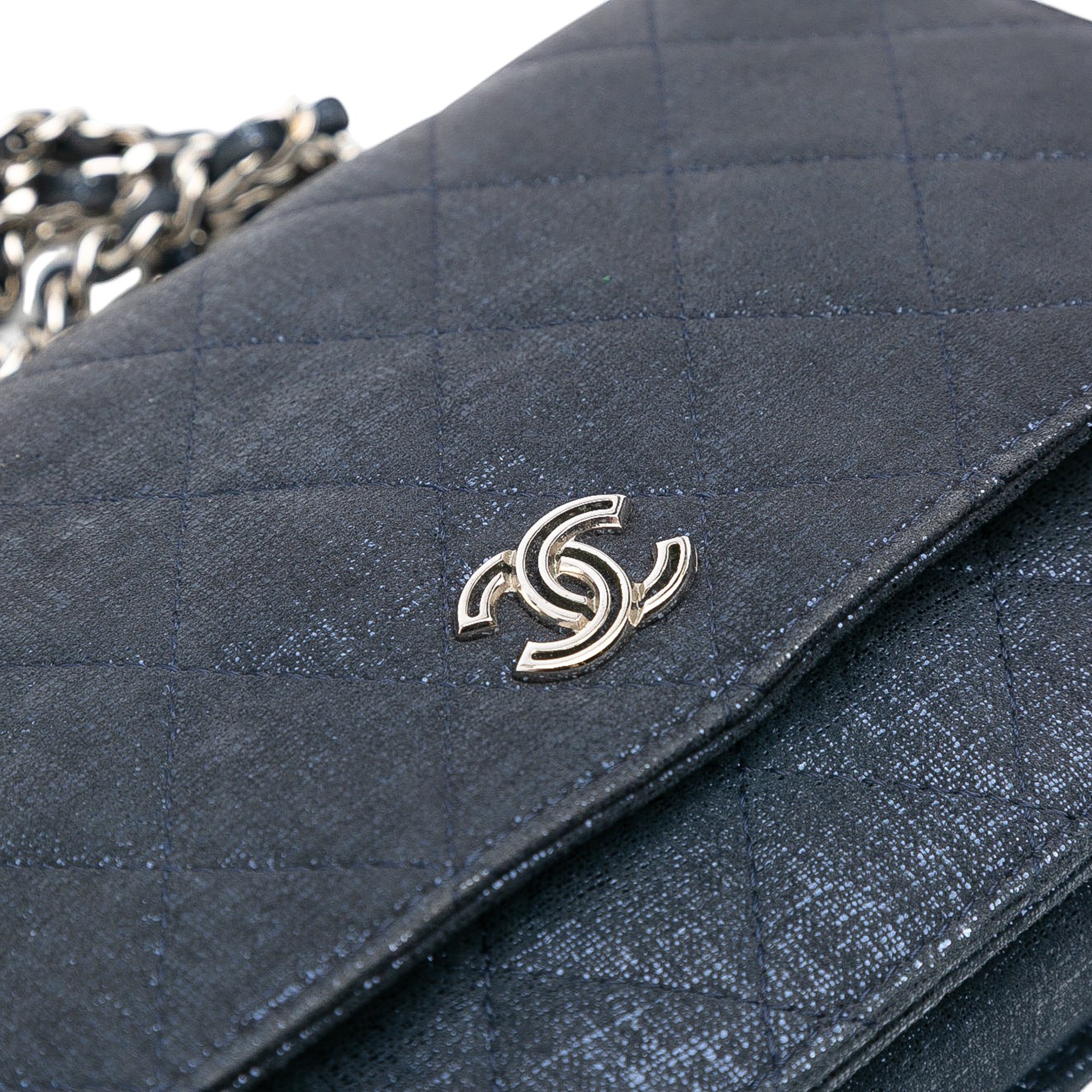 CC Quilted Metallic Fabric Wallet On Chain