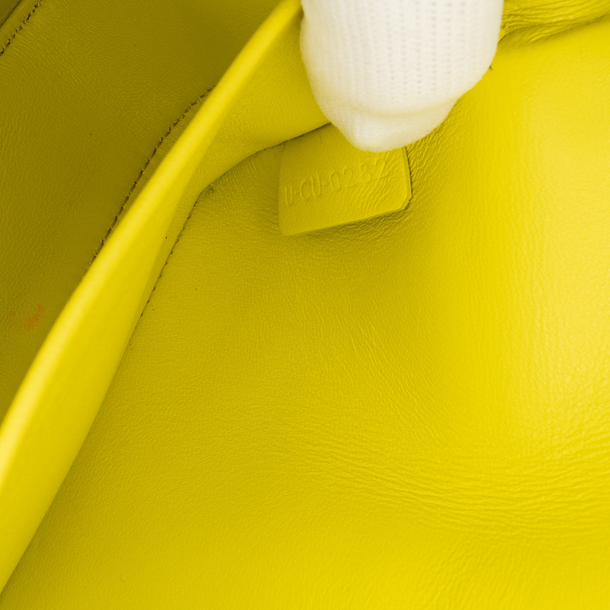 Calfskin Cuir Triomphe Chain Shoulder Bag