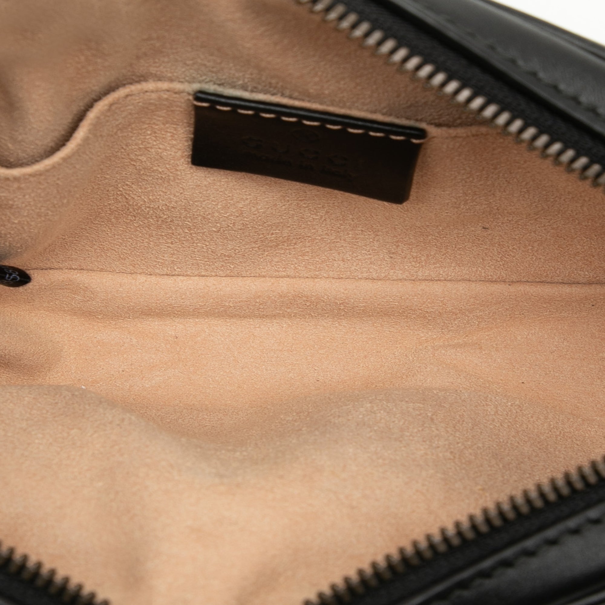 GG Marmont Matelasse Leather Belt Bag