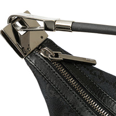 GG Canvas Shoulder Bag