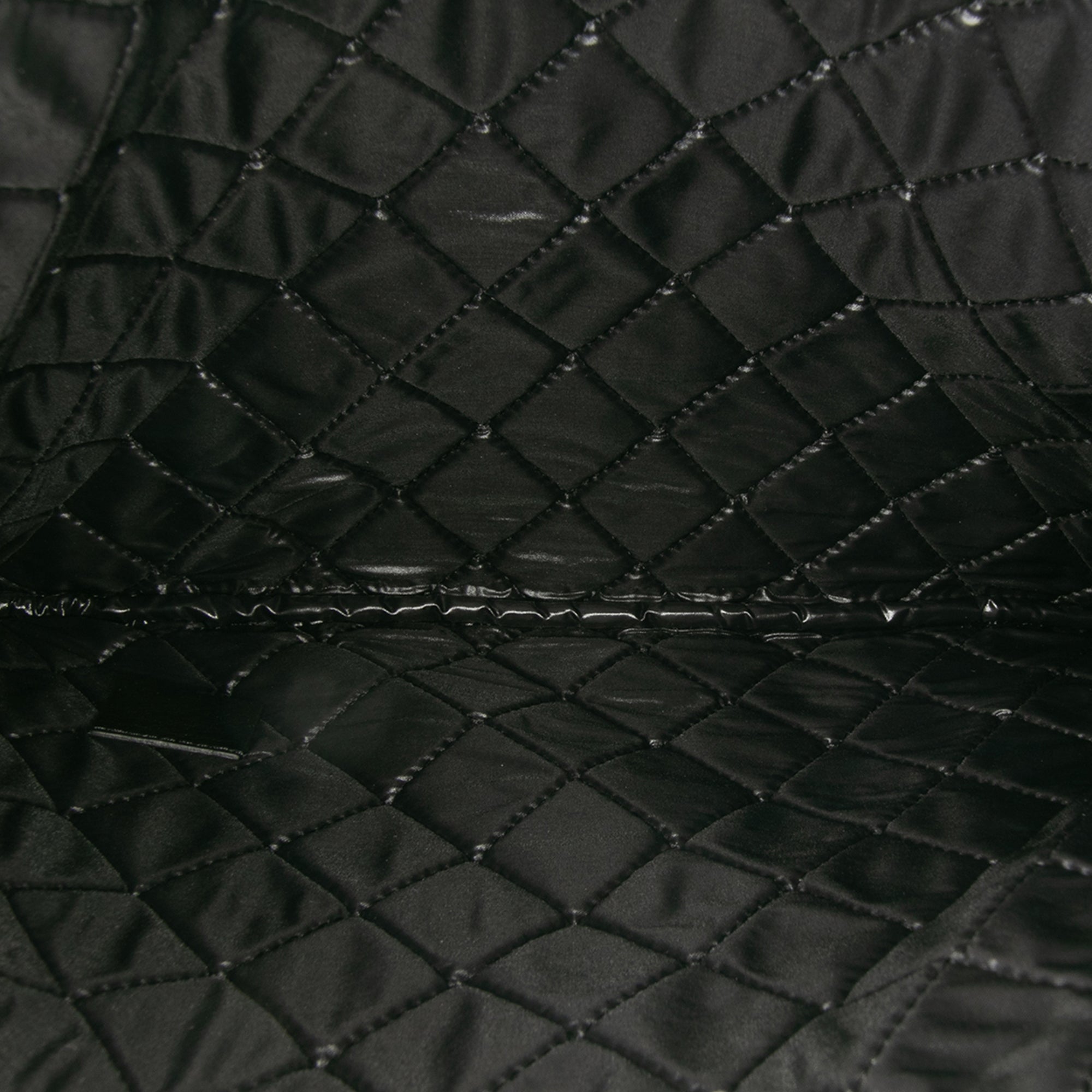 Medium Quilted Caviar O Case Clutch