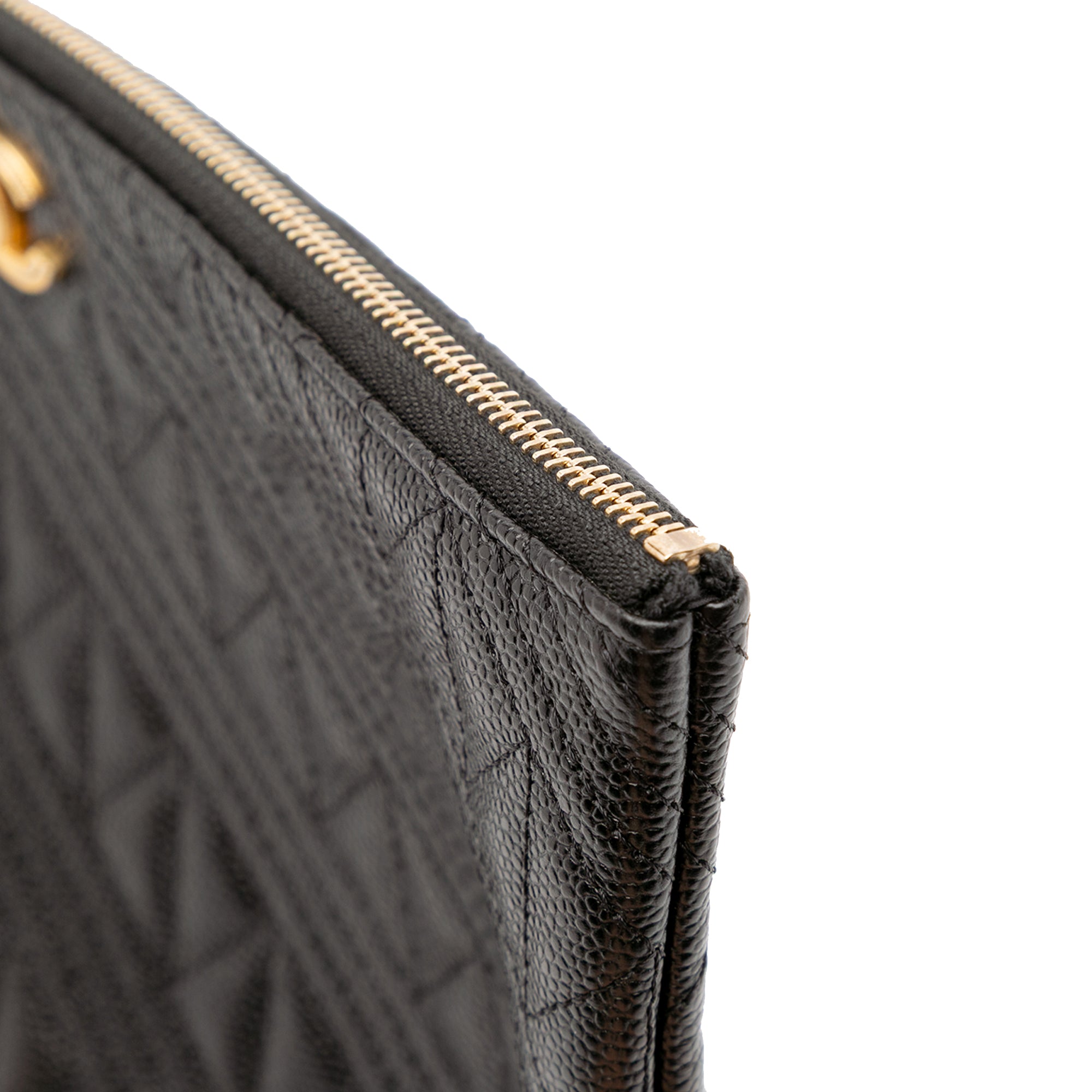 Medium Quilted Caviar O Case Clutch