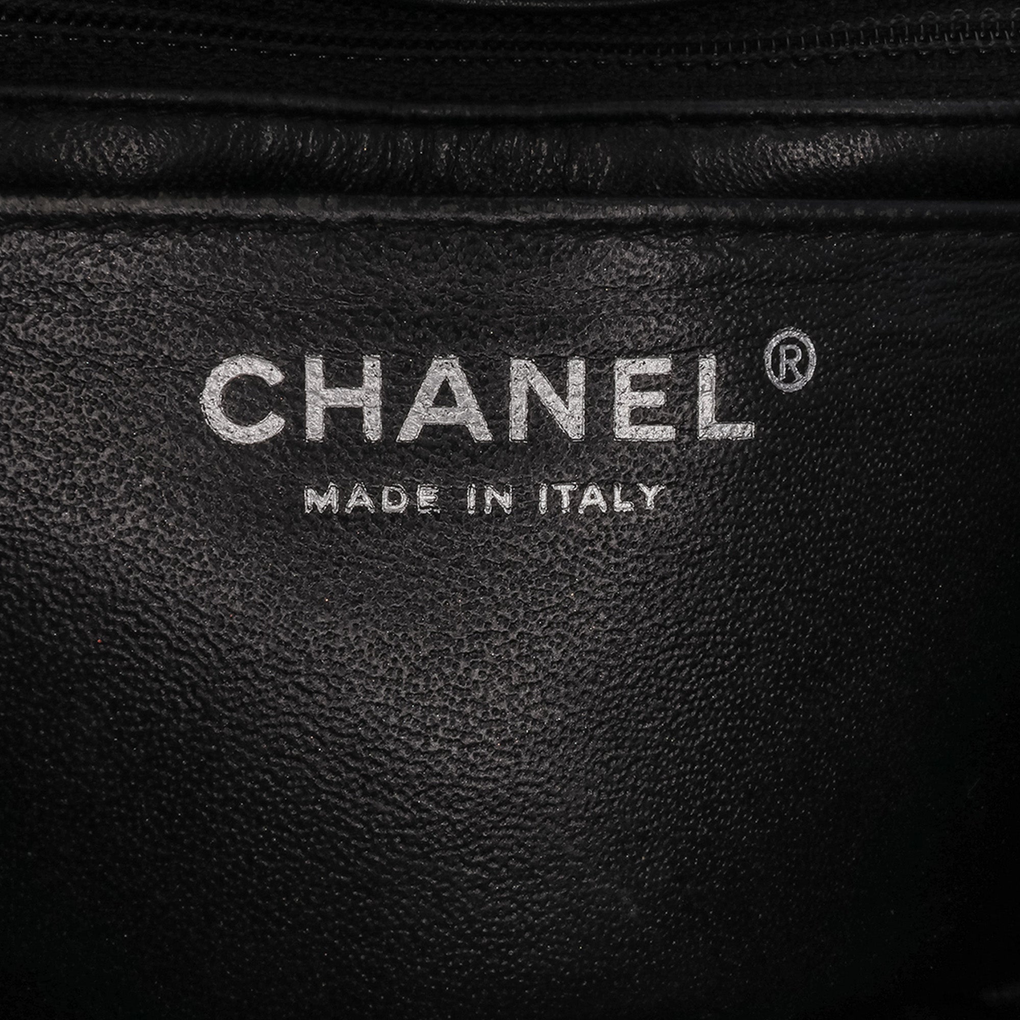 Mini Square Classic Patent Single Flap