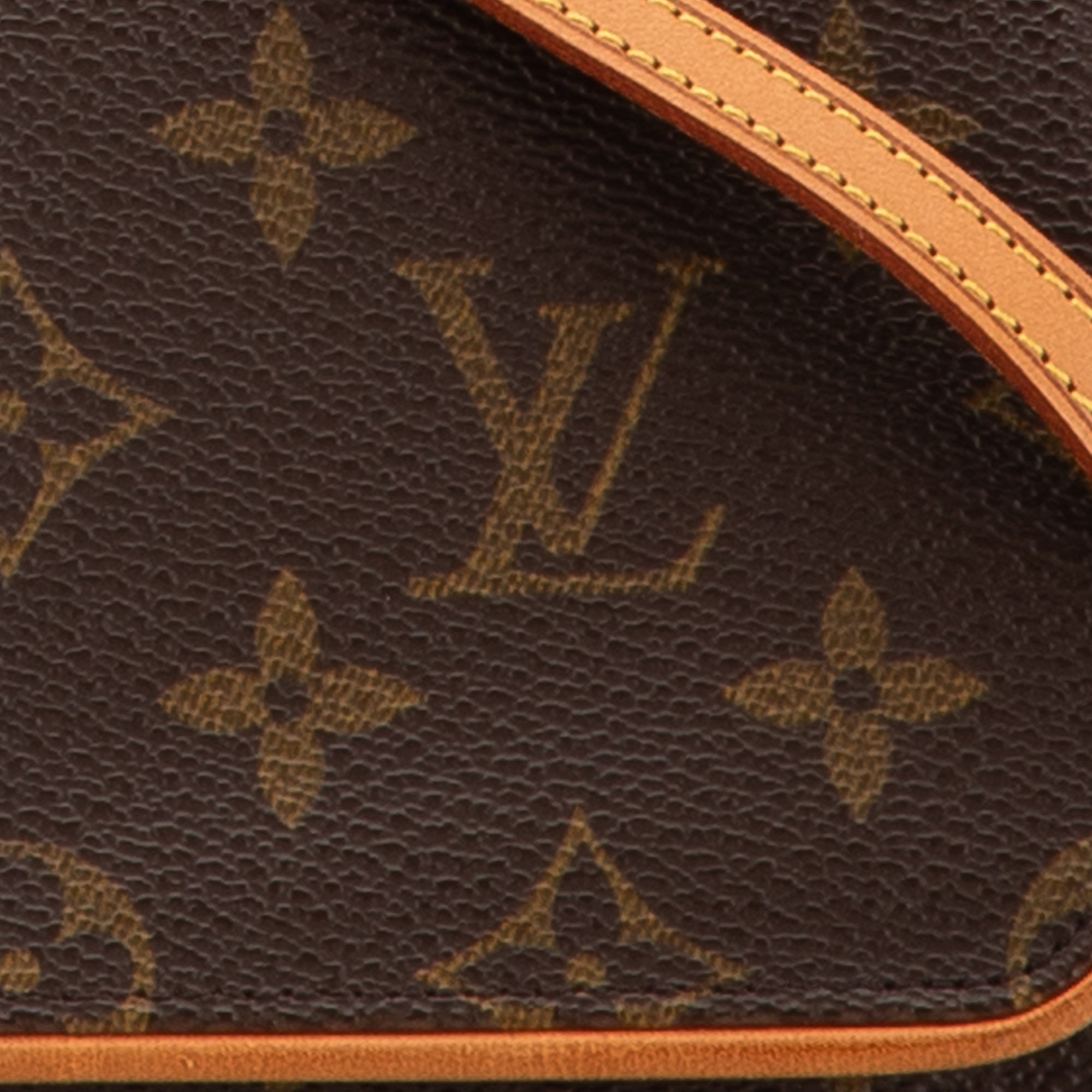 Monogram Pochette Twin GM