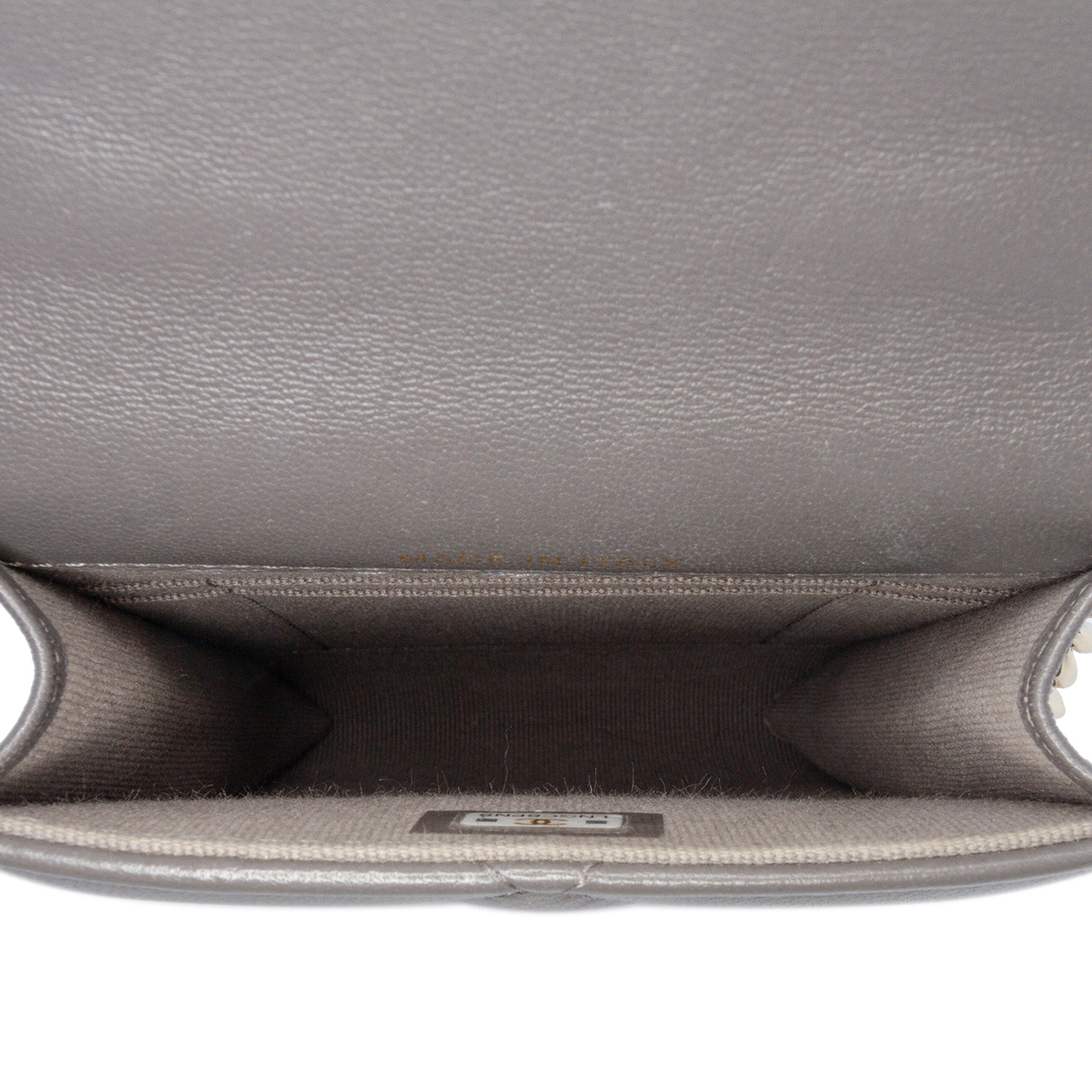 Lambskin 19 Phone Holder with Chain