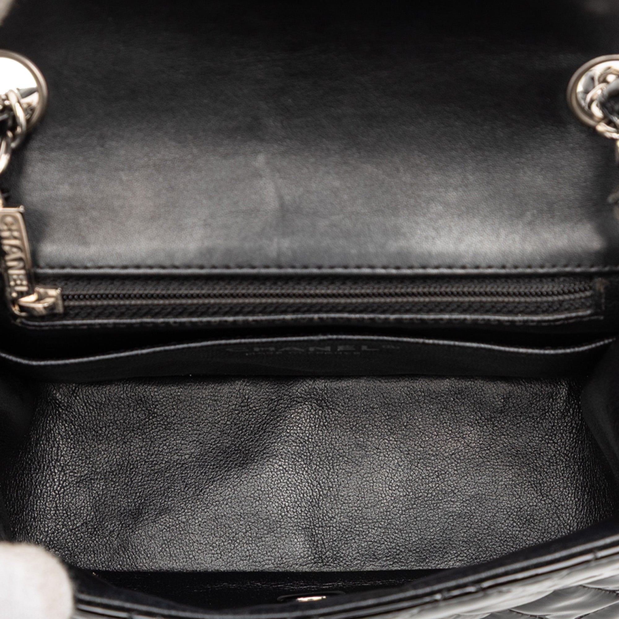 Mini Square Classic Patent Single Flap