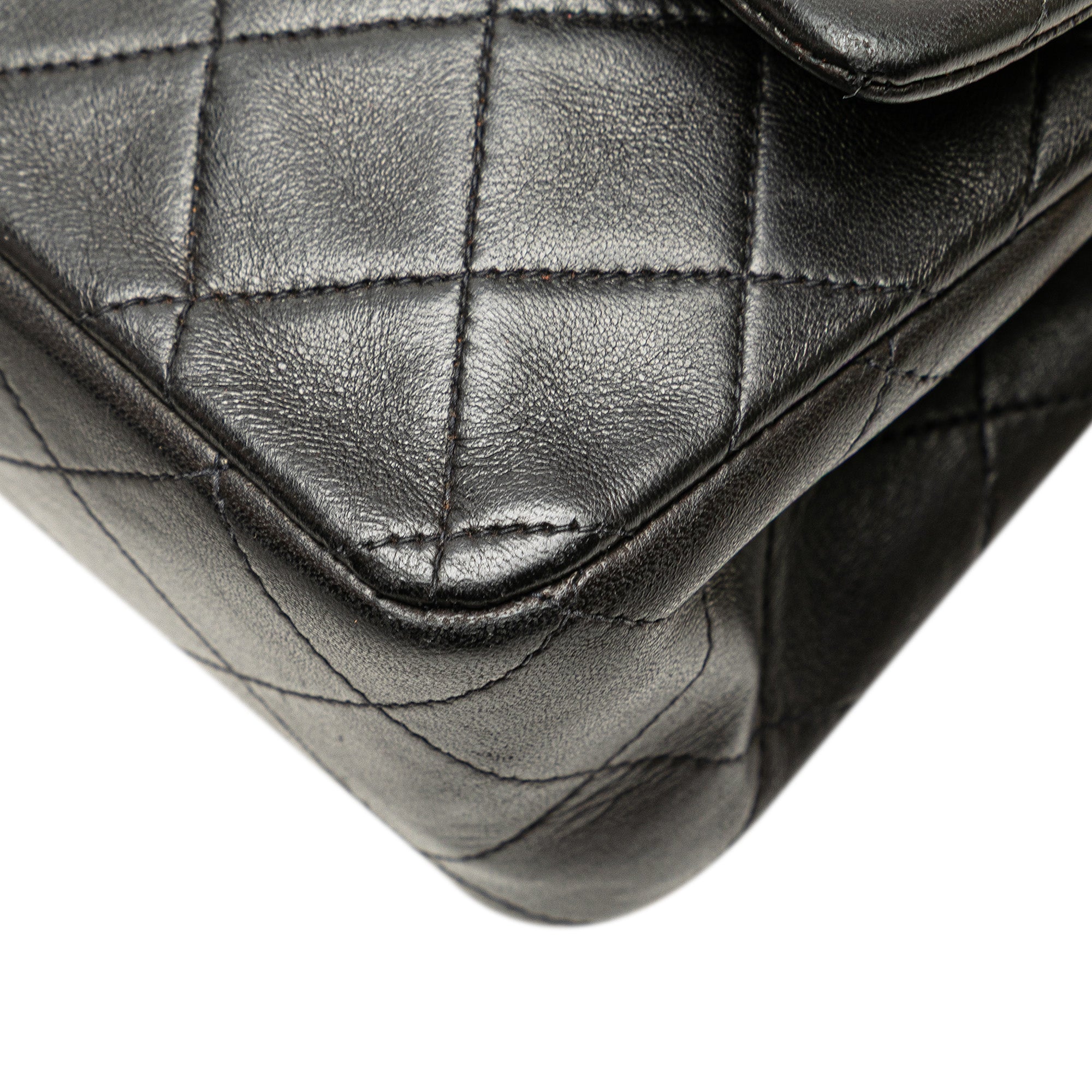 Medium Classic Lambskin Double Flap