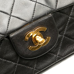 Medium Classic Lambskin Double Flap