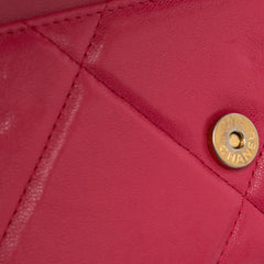 Quilted Lambskin 19 Wallet on Chain