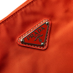 Tessuto Zip Top Crossbody