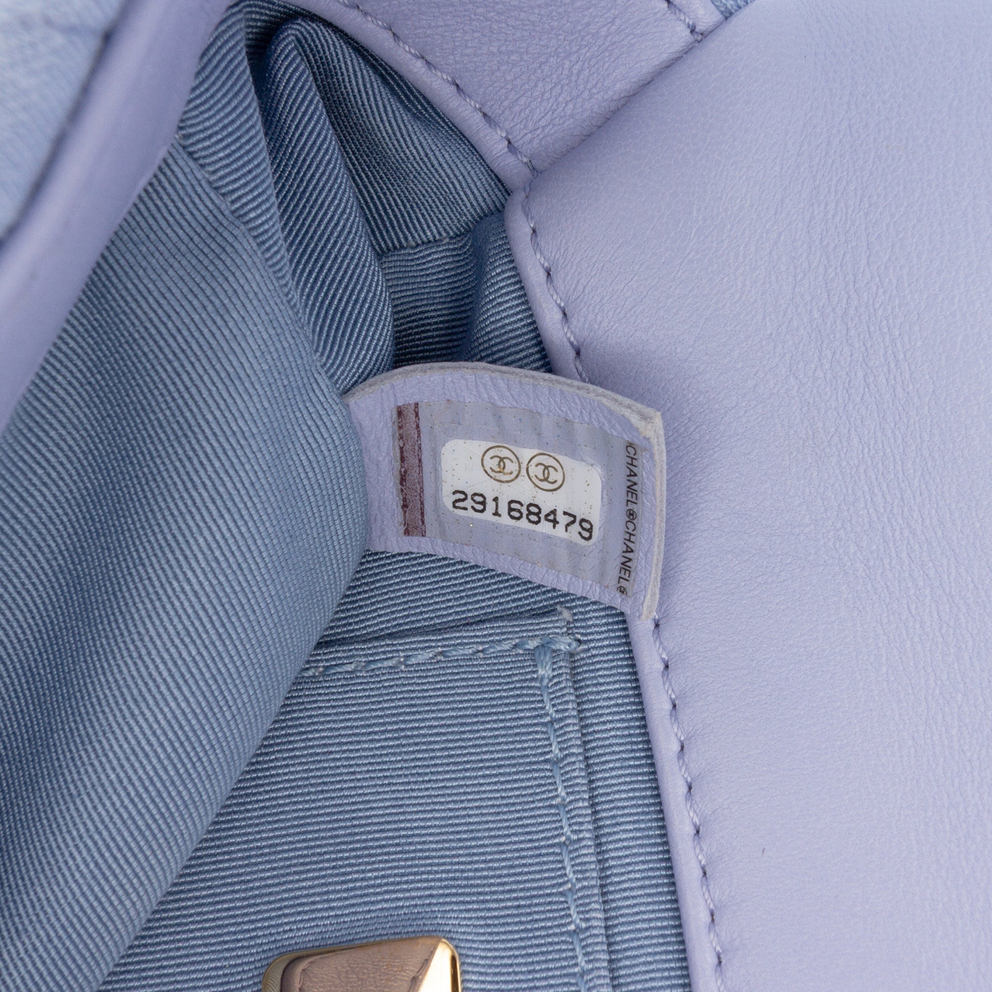 Jersey 19 Flap Belt Bag