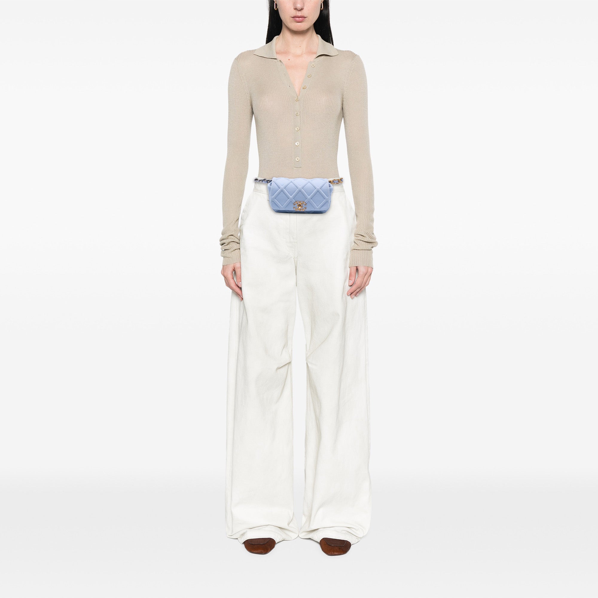 Jersey 19 Flap Belt Bag