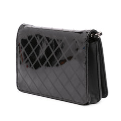 CC Patent Diamond Wallet On Chain