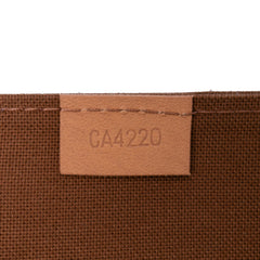 Monogram Petit Sac Plat