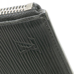 Epi Pochette Jour GM