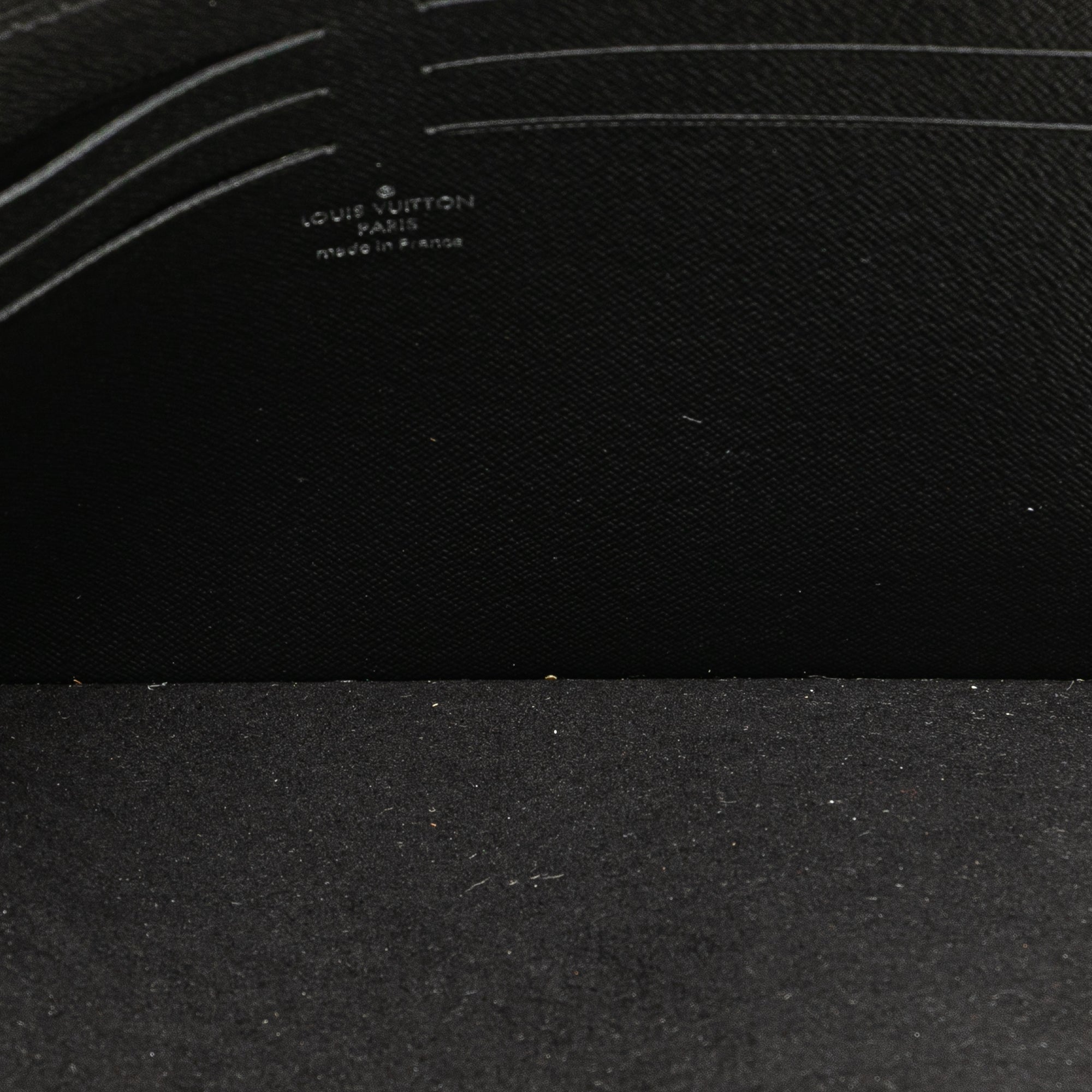 Epi Pochette Jour GM