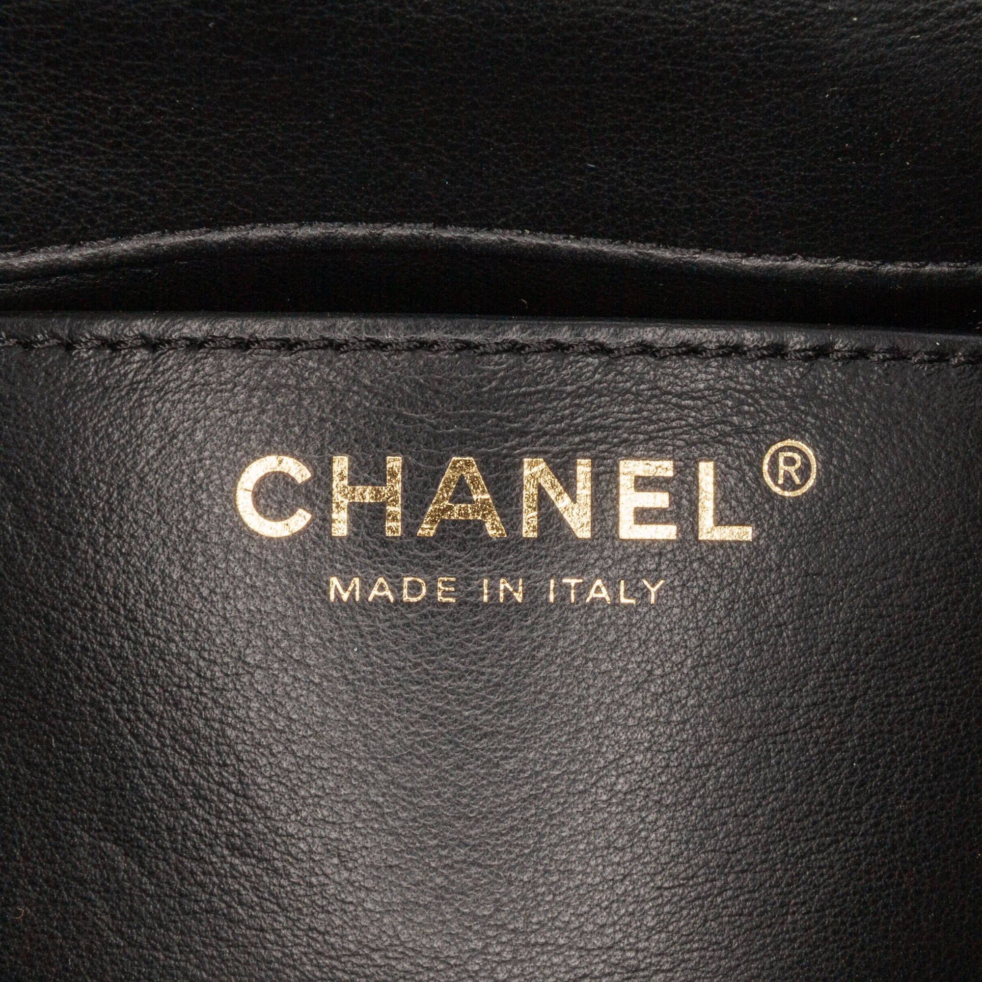 Mini Square Classic Patent Single Flap