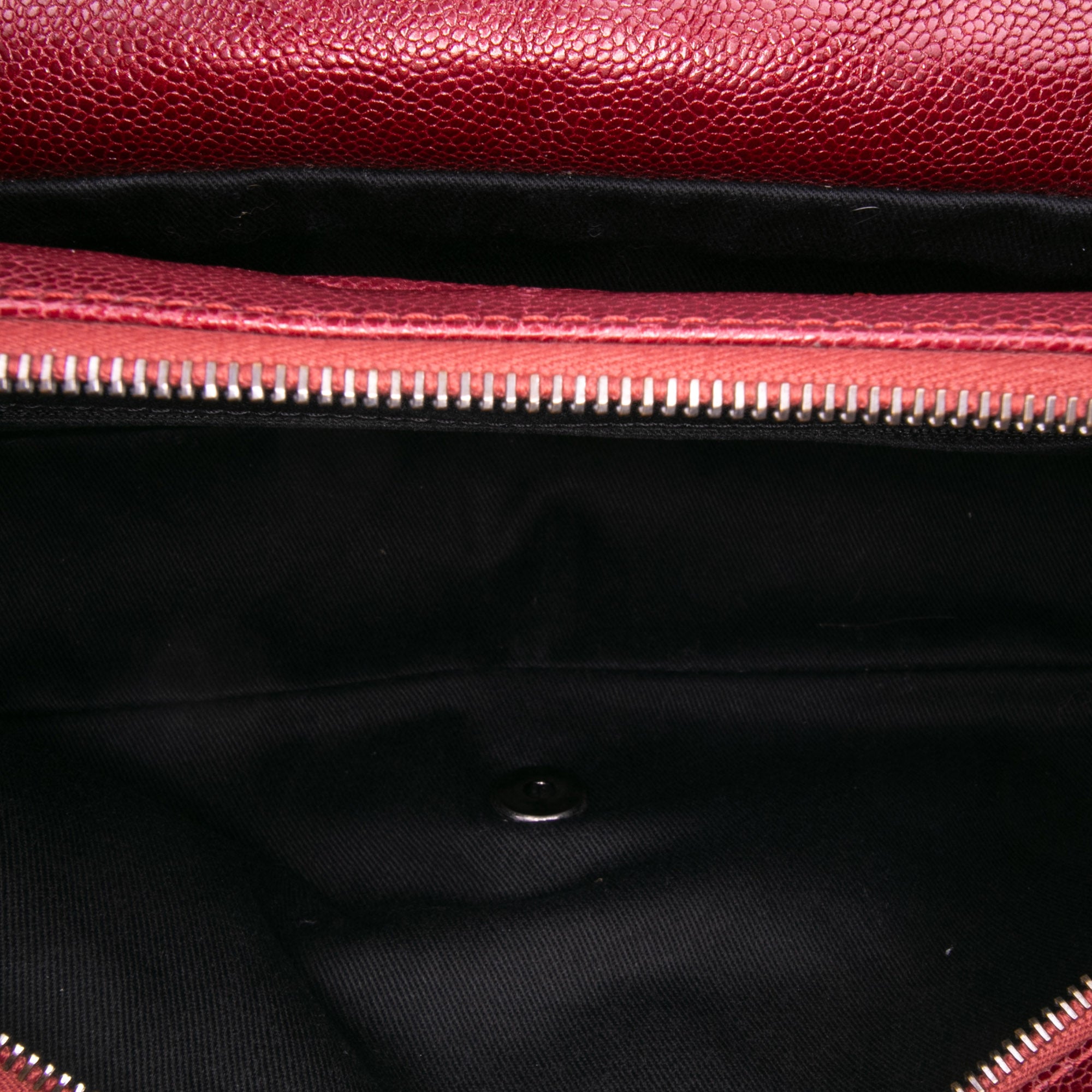 Medium Quilted Caviar Easy Flap