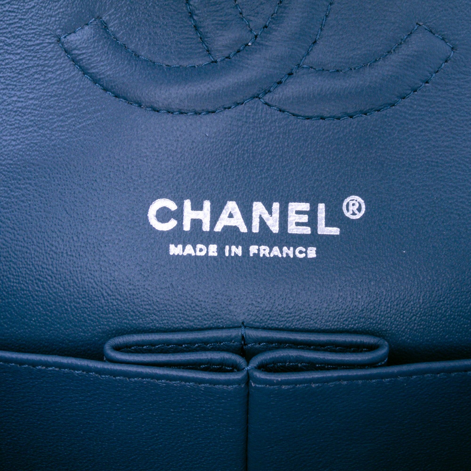 Medium Classic Lambskin Double Flap