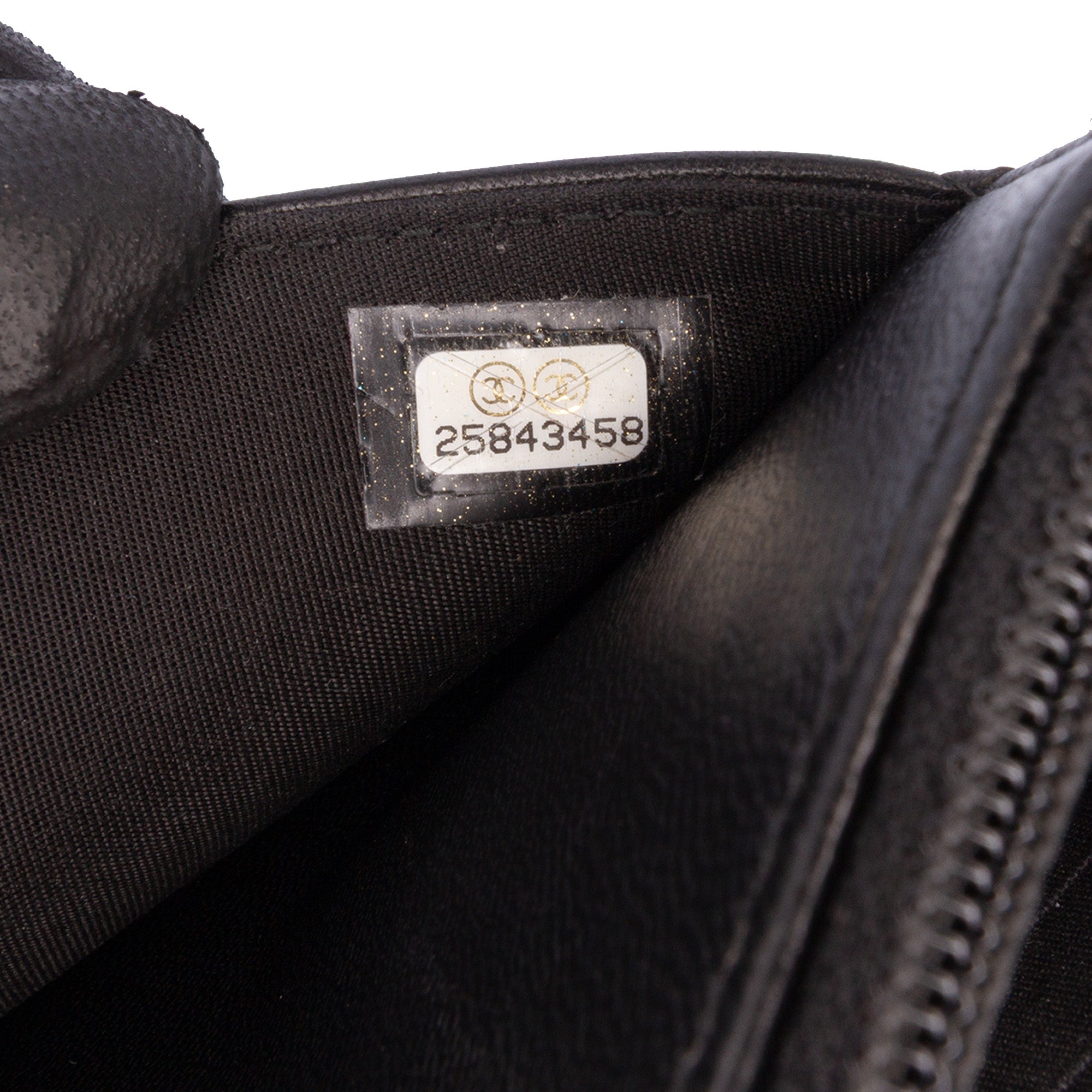 CC Embossed Calfskin Diamond Wallet On Chain