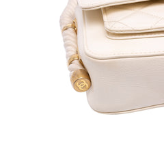 Crumpled Calfskin En Vogue Rope Flap