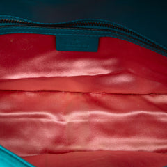 Medium GG Marmont Matelasse Velvet Shoulder Bag